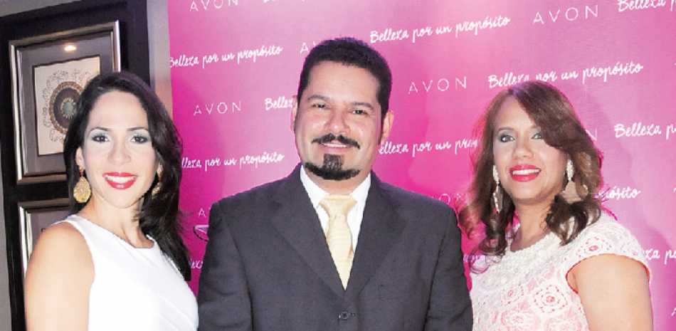 Vivian Peña Izquierdo, Miguel Reyes y Catherina Vásquez.