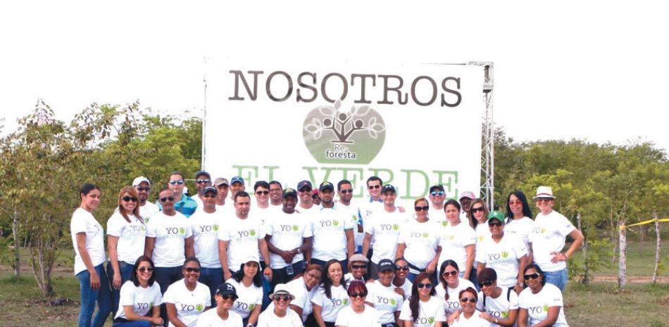 Voluntarios. Mariano Morla, Félix de los Santos, Alexis del Guidice y Cesarina Aquino y demás voluntarios hicieron posible la jornada.