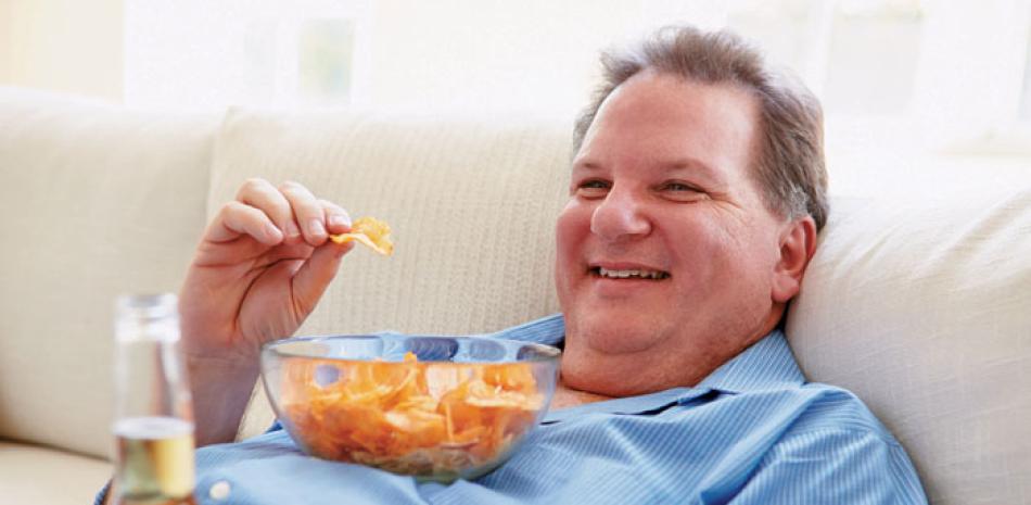 Causantes. Las papas, carnes y frituras son algunos de los alimentos más influyentes en la aparición de la obesidad.
