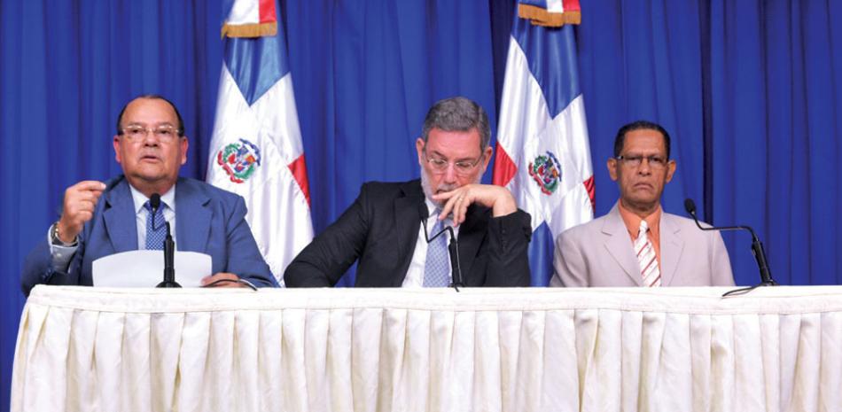 Declaraciones. Carlos Segura Foster, Roberto Rodríguez Marchena y Rafael Moreno.