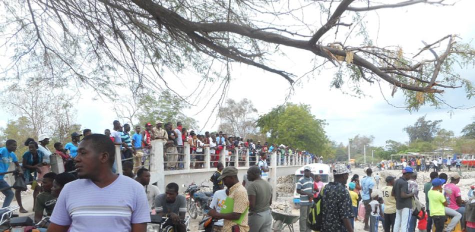 Incidentes. Protestas violentas se produjeron ayer en el poblado haitinao de Anse-à-Pitre, debido a la veda impuesta por Haití.