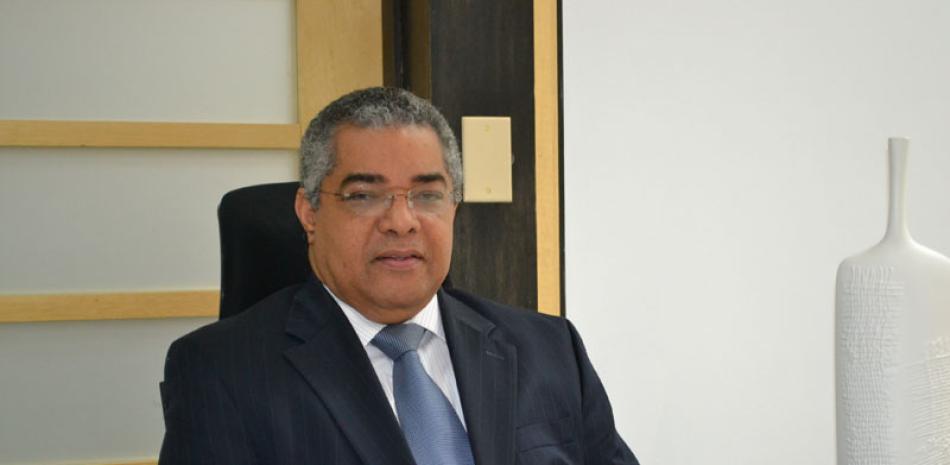 Luis Reyes Santos, viceministro de Hacienda y director general de presupuesto.