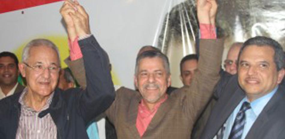 Candidatura. El diputado Manuel Jiménez, que renunció al PLD, enfrentaría la reelección del síndico peledeísta Juan de los Santos.