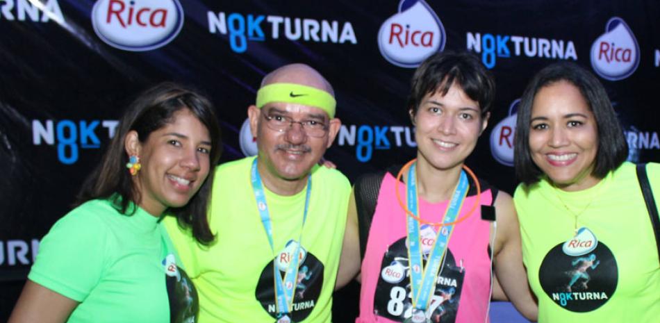Alina Guerrero, Roberto Jiménez, Lili Guzmán y Martha Martínez.