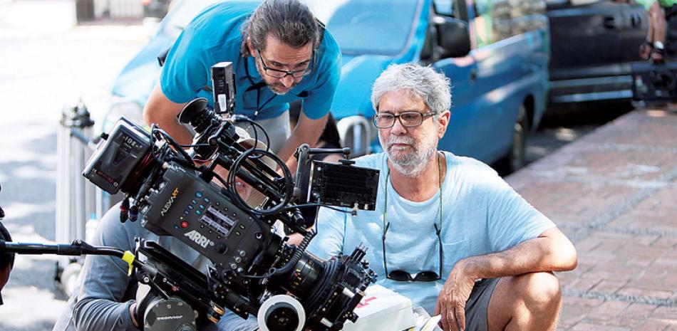 La segunda producción de Francisco Valdez fue filmada en locaciones de Haina y el barrio San Carlos.