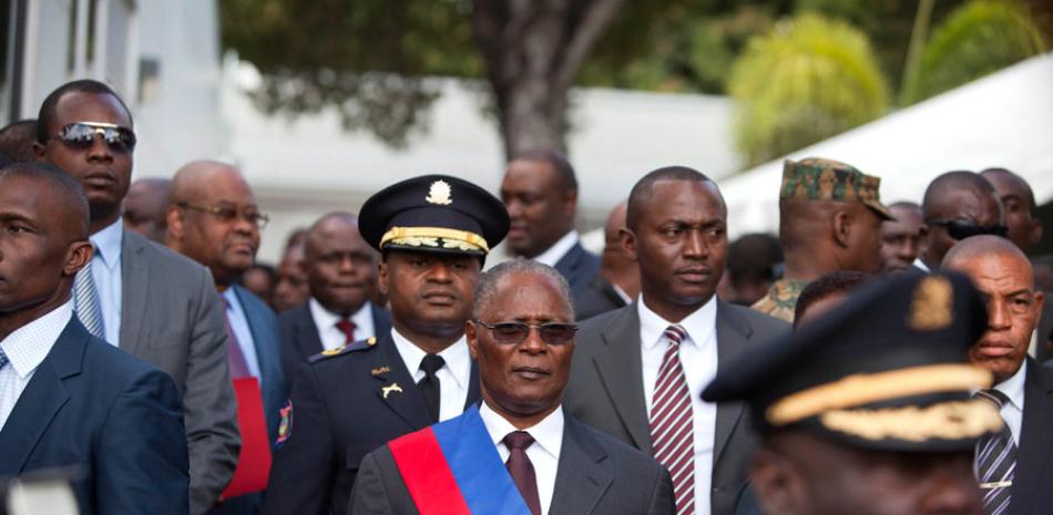 Ceremonia. El presidente interino electo de Haití, Jocelerme Privert.