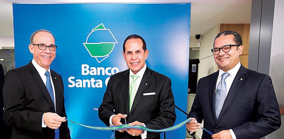 Banco Santa Cruz estrena sucursal