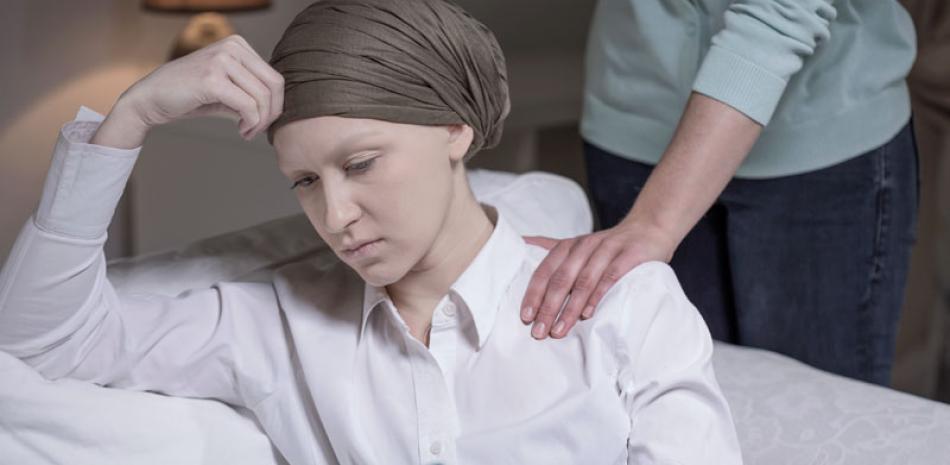 Tratamientos. La radioterapia se utiliza como tratamiento para las mujeres con cáncer, en combinación con la quimioterapia, cirugía y hormonoterapia.