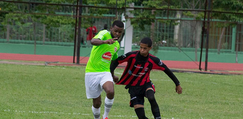 El encuentro entre Bauger FC y Vega Real fue muy intenso.