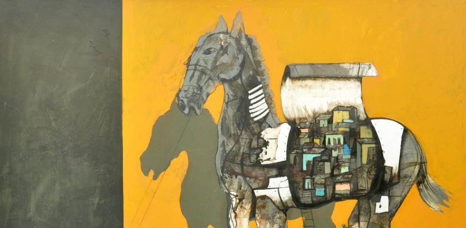 Simbolismo. “El caballo de Troya” (2016), 78" x 58", una obra que hace referencia a “los artilugios detrás de los grandes movimientos humanos”.