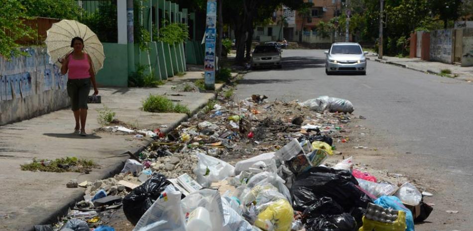 Crisis. Se llamó a los cabildos a retomar urgentemente la normalidad del servicio de recogida de desechos sólidos.