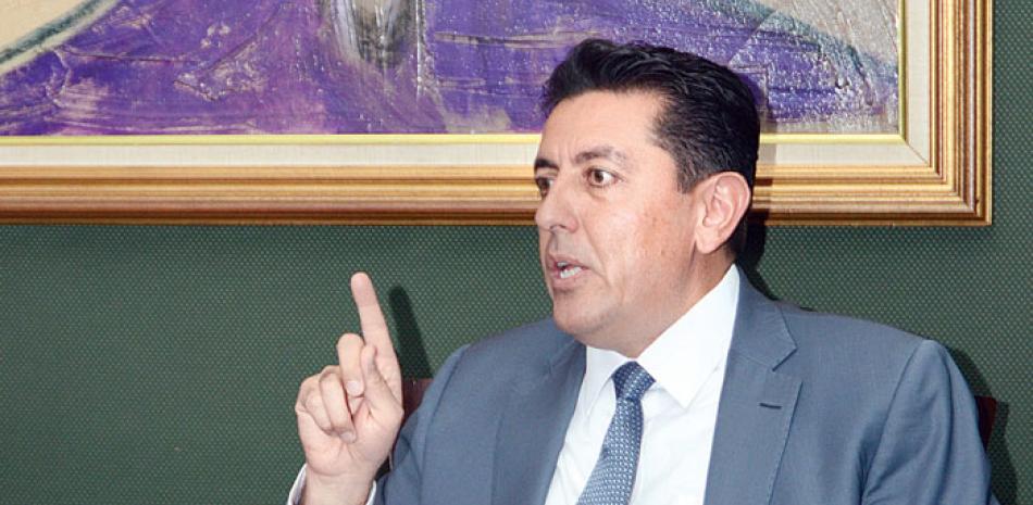 El doctor Mehmet Necati Kutlu, quien visita al país.