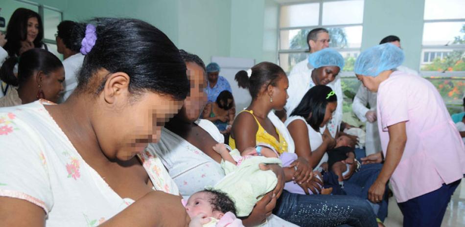 Preocupación. En los primeros meses de este año han dado a luz 2,745 adolescentes, sólo en los hospitales de matenidad Nuestra Señora de la Altagracia y San Lorenzo de Los Mina.