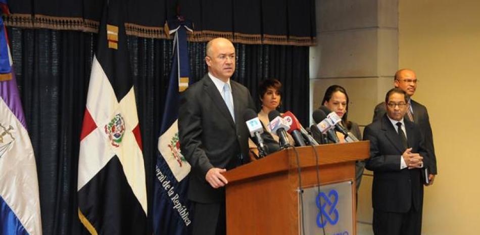 Mariano Germán Mejía, Francisco Domínguez Brito y Katiuska Viviano, durante la rueda de prensa, ayer.