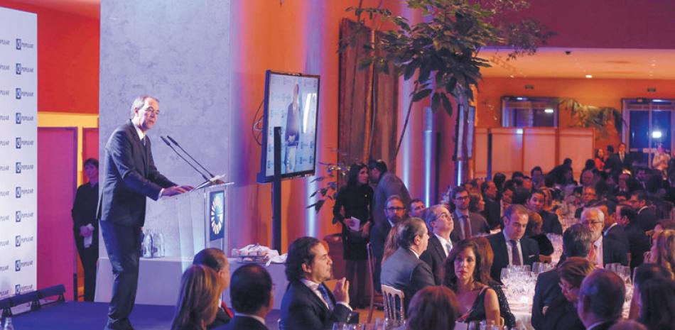 Cena. El Banco Popular Dominicano realizó una cena de gala en el marco de la feria internacional de turismo FITUR 2017, en la cual la organización financiera reafirmó su compromiso de continuar siendo “el banco del turismo”.
