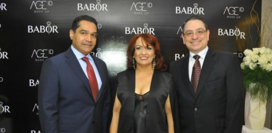 Ramon Del Rosales, Yanira Vicioso y Carlos Del Pino.