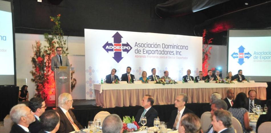 Conferencia. La Asociación Dominicana de Exportadores (Adoexpo) realizó ayer su acostumbrado almuerzo-conferencia.
