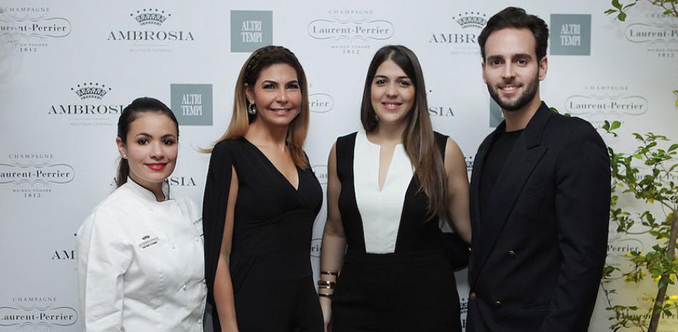 Arleen Rivera, Yudelka Checo, Amelia Fernández y Stefano Cavoli.