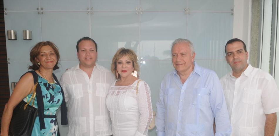 Nancy Pizón, Xavier Blanco, Maritza de Blanco, Germán Blanco y Rafael Márquez.