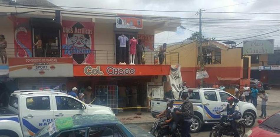 Los hechos de violencia en el Gran Santo Domingo y otras ciudades del país también han afectado a policías y militares.