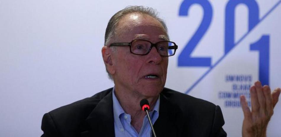 Carlos Nuzman, que fue el presidente del Comité Organizador de los Juegos Olímpicos que Río de Janeiro organizó en agosto pasado, es uno de los cuatro candidatos a la presidencia de la Odepa.