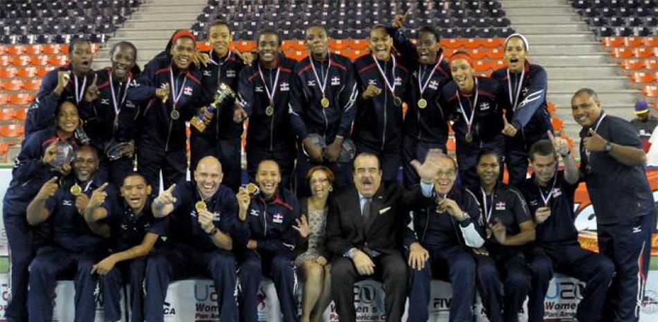 Foto de archivo cuando la Selección Nacional Femenina ganó la corona de la Copa Panam en el 2015.