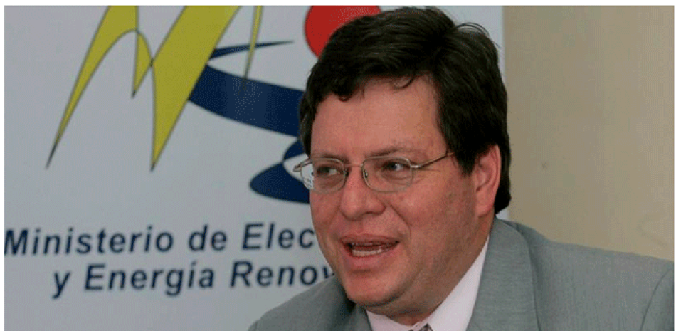Cae el primero. El exministro de Electricidad de Ecuador, Alexei Mosquera, fue encarcelado ayer junto a un empresario del ramo para investigarlos por el escándalo de sobornos puesto en marcha por Odebrecht.