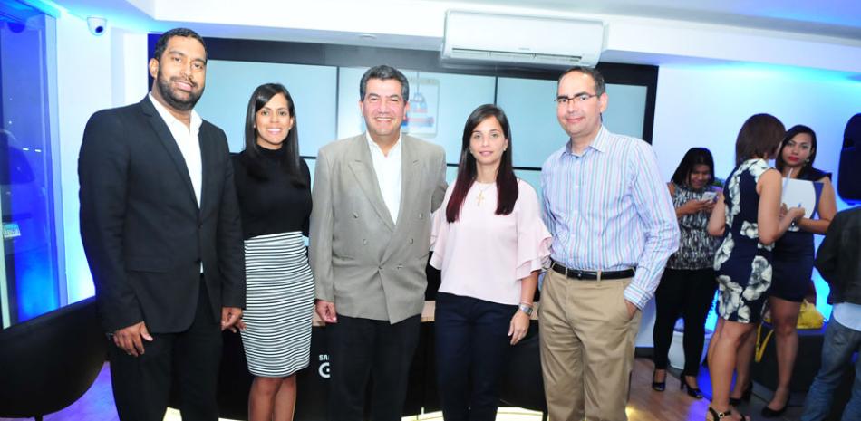 Manuel Corporán, Nathalie Rojas, José Pena, Viviana Lara y Julio Cuello.