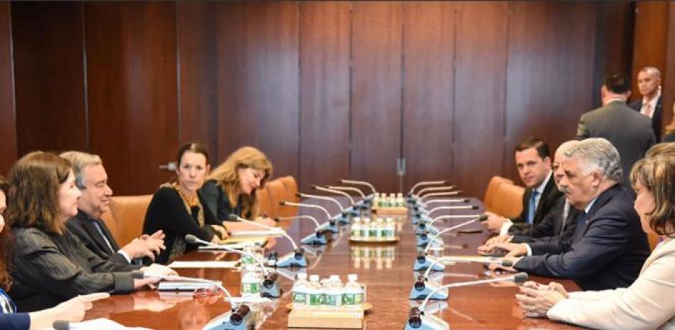 Encuentro. El canciller Miguel Vargas expuso al secretario general de la ONU, Antonio Guterrez, la necesidad de que la comunidad internacional exprese su solidaridad con Haití.