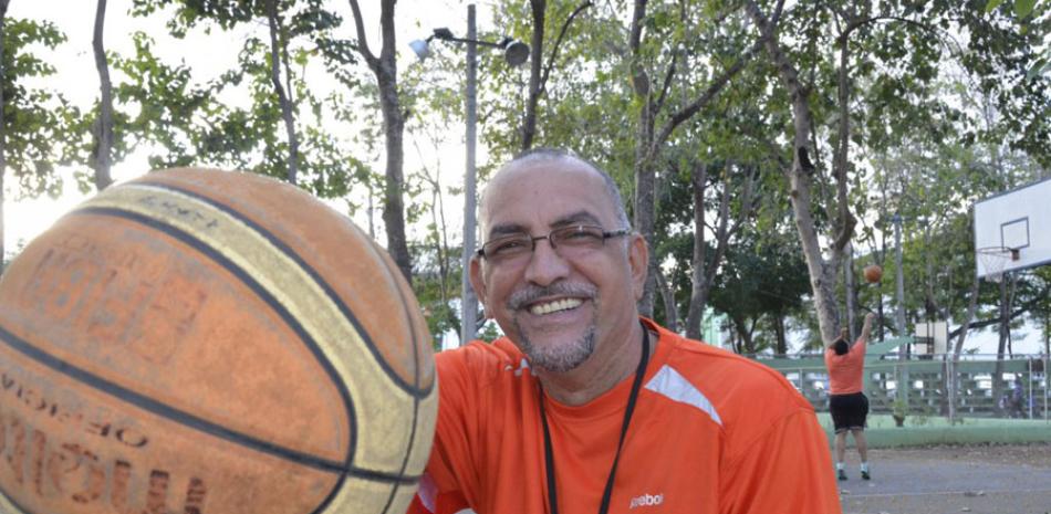 Vinicio Muñoz figura de alto relieve en el baloncesto dominicano.