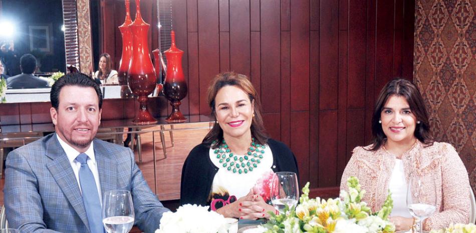 José Alejandro Aybar Martín, Rosanna Rivera y Shahily Pimentel Schaper.