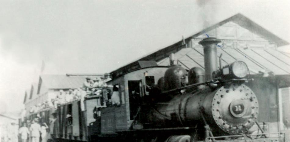 Imagen. El ferrocarril central en los primeros días de su inauguración