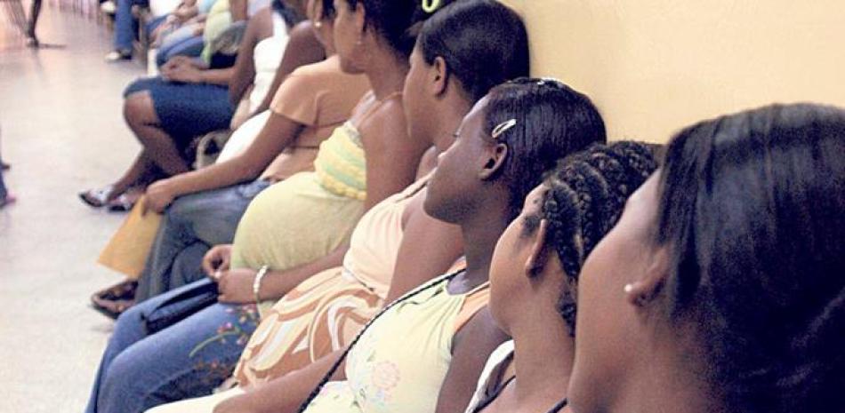 Centros de salud. Se afirma que entre el 25% y 30% de los partos son de adolescentes y preocupa el número de mujeres haitianas.