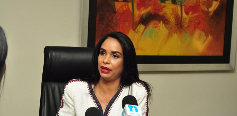 Claudia Franchesca de los Santos, directora ejecutiva del Instituto Nacional de Tránsito y Transporte Terrestre.