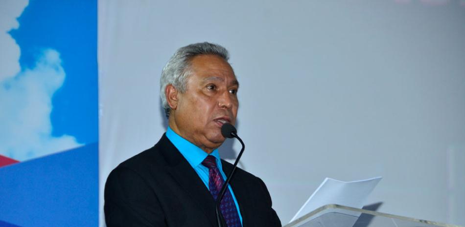 Ministro. Isidoro Santana fue orador invitado en el Congreso auspiciado por la Asociación de Bancos Comerciales, en Bávaro.