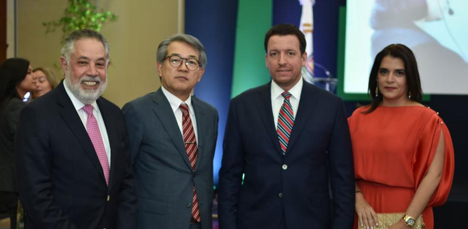 Campos De Moya, Hiroyuki Makiuchi, José Alejandro Aybar y Shahily Pimentel.