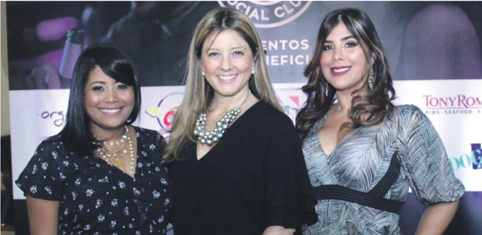 Carolina Fernández, Patricia Ramela y Karla Hernández.