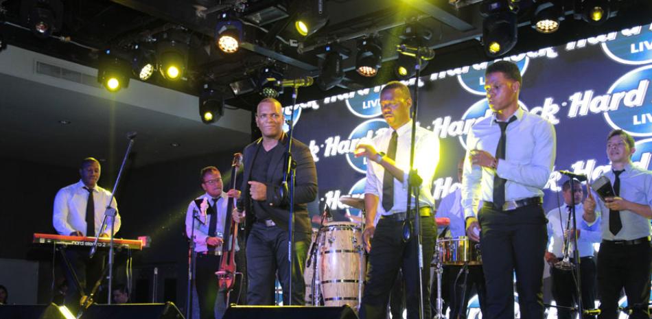 Cantante. El colombiano Willy García protagonizó un show salsero, en Hard Rock Live.