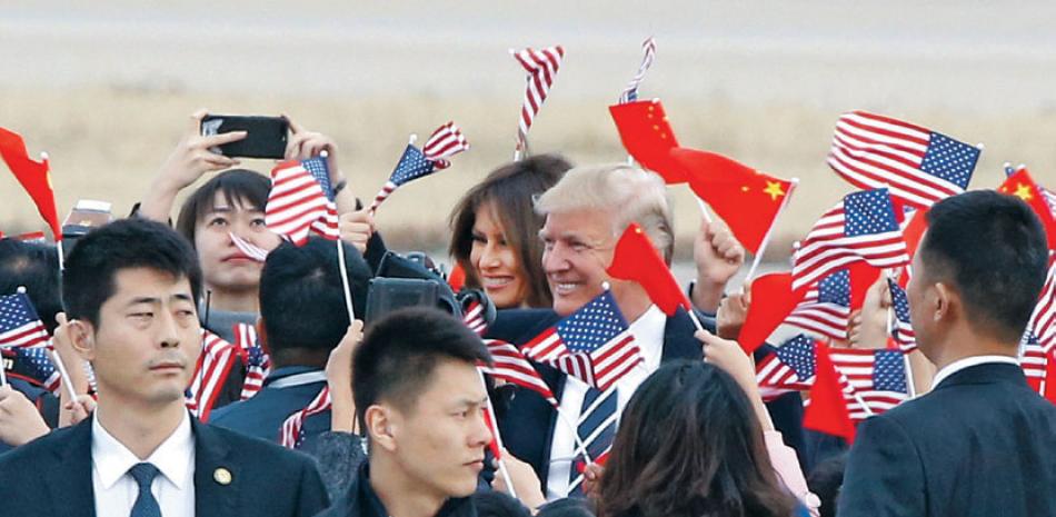 Llegada. Donald Trump recibido en China.