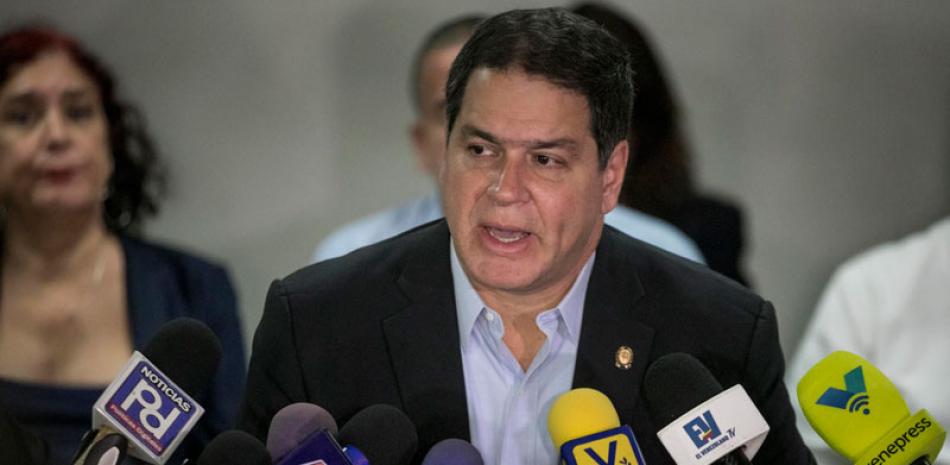 El presidente de la comisión de Política Exterior del Parlamento venezolano, el opositor Luis Florido