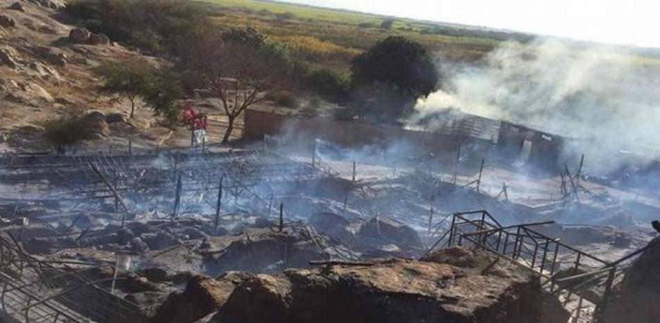 Incendio en centro arqueológico destruyó mural de 2.000 años en Perú. Foto/‏@josemarvinpalma.