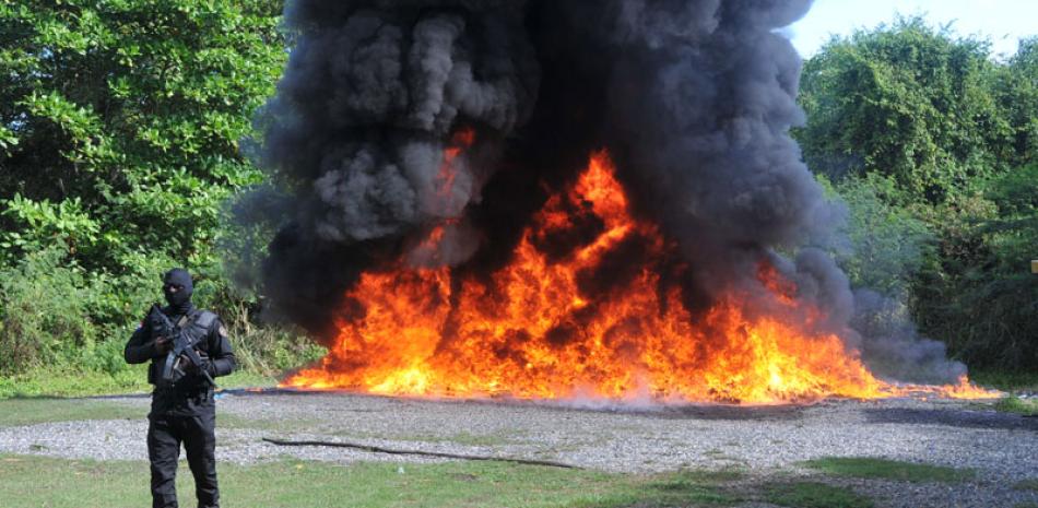 Operativos. Las autoridades antidrogas han desplegado acciones para incautar paquetes de drogas.