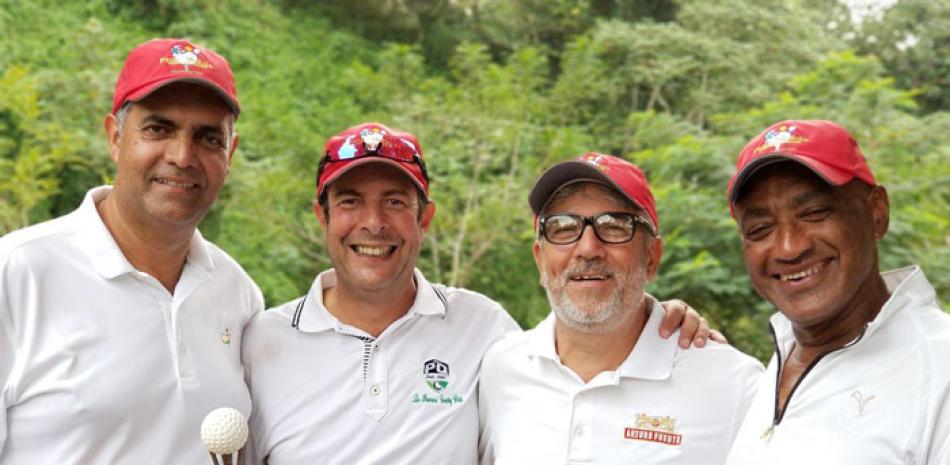 Leo Sánchez, José Armando Bermúdez, Paolo Modolo y Martín Rivas.