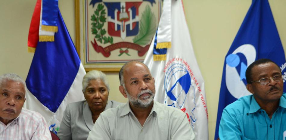 Posición. El presidente de la ADP, Eduardo Hidalgo, manifestó su oposición a la resolución del Ministerio de Educación.