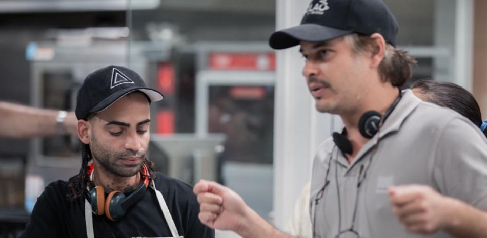 Actores. Arcángel y Frank Perozo en una de las escenas de la película "Colao".