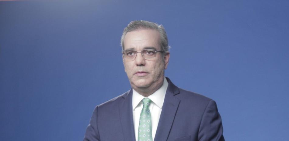 Luis Abinader, excandidato presidencial del PRM, se dirigió anoche al país en una alocución para responder al presidente Danilo Medina.