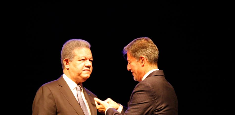 Acto. El expresidente Leonel Fernández recibió la distinción de “Doctor Honor y Causa” por la UNSAM.