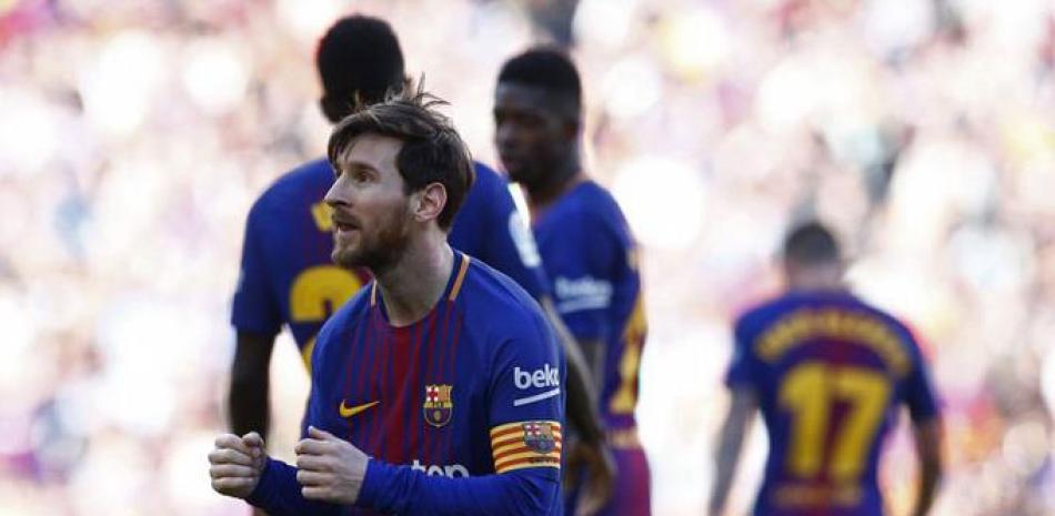 Lionel Messi celebra tras anotar un gol contra el Athletic.