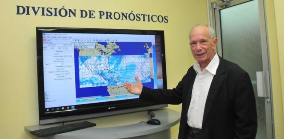 Maestro de generaciones, Hugo Segura ingresó a la UASD en 1983 como profesor de Geografía. Fue jubilado como profesor emérito. ©Adriano Rosario/LD
