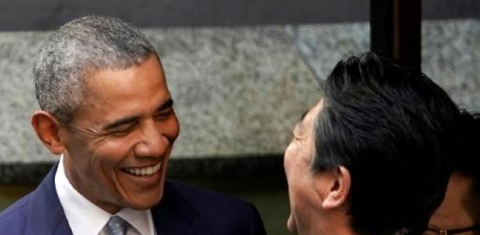 El expresidente de EEUU Barack Obama (i) y el primer ministro japonés, Shinzo Abe, al final de un almuerzo en Tokio el 25 de marzo de 2018.